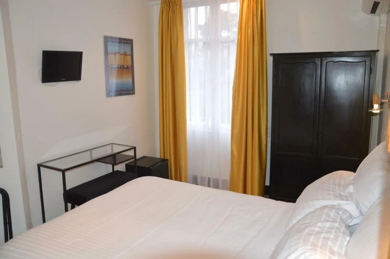 ***  Hotel Le Castellamar Sainte-Maxime France