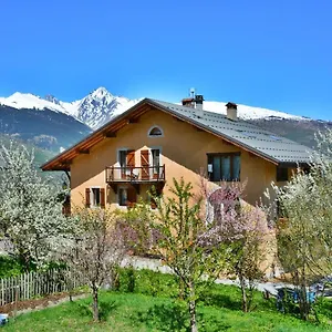 Gite-auberge De Montvilliers 2* Aime