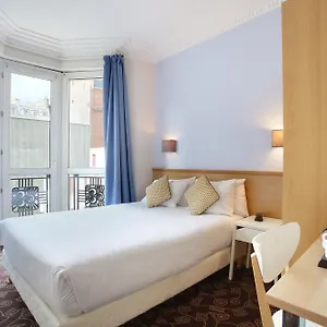 Auguste 3* Paris