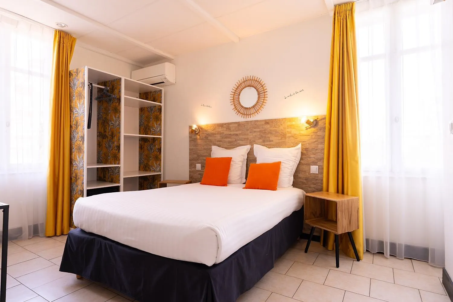Hotel Le Castellamar Sainte-Maxime 3*,  França
